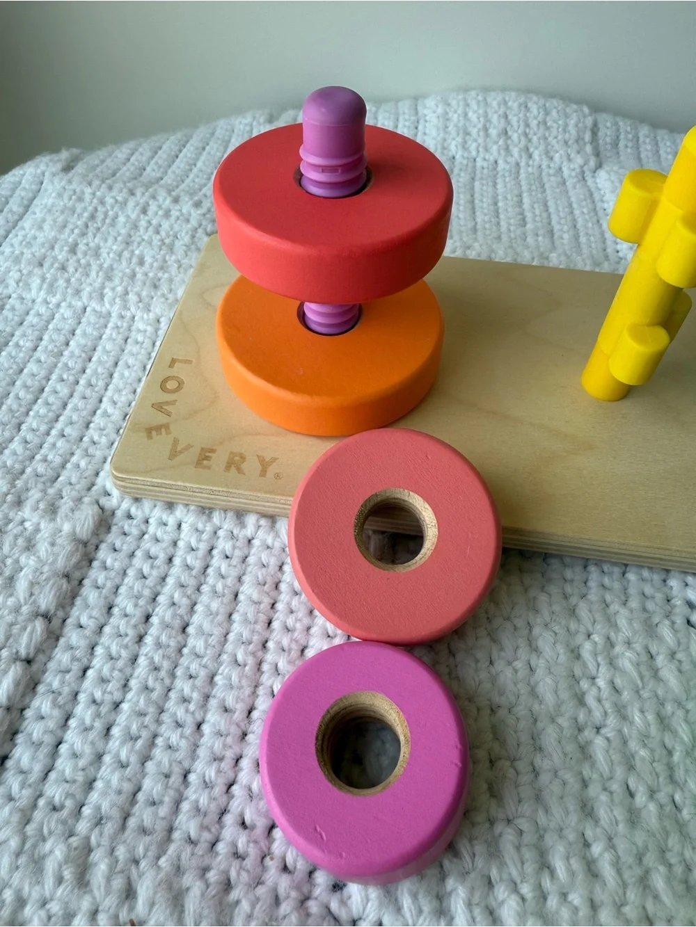 Lovevery Twist & Pivot Pattern Puzzle